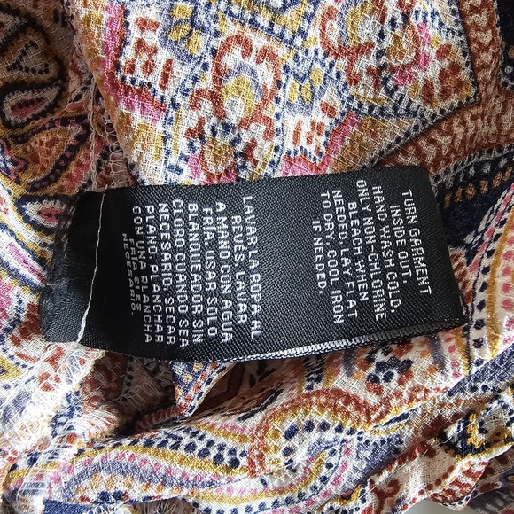 Zac & Rachel Boho Paisley Flowy Blouse - Picture 15 of 15
